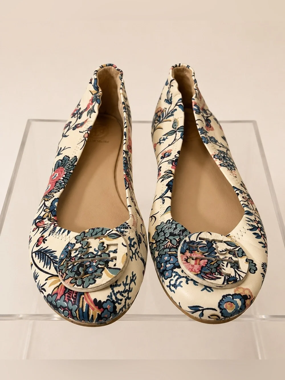 Tory Burch Reva Floral Ballet Flats Size 7 Cream Multicolor Leather Shoes